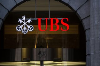 Γαλλικό «χαστούκι» 4,5 δισ. στη UBS